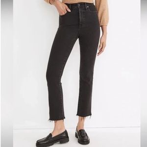 Madewell washed black Cali Demi boot kick out crop size 25